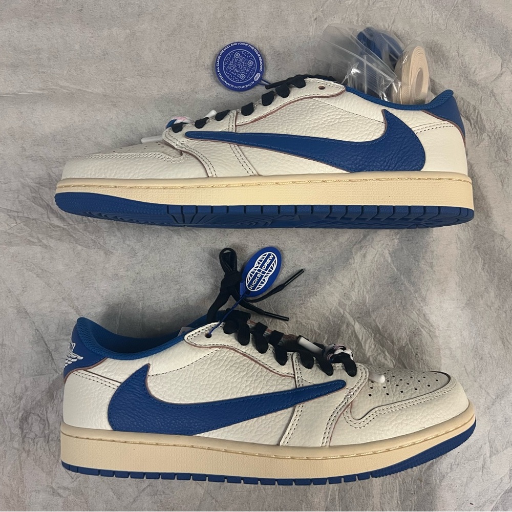 Jordan 1 Retro Low OG SP Fragment x Travis Scott (Sail/blue) - Picture 3 of 15